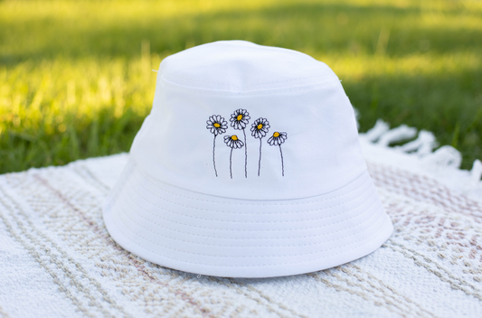 Daisies Embroidered Bucket Hat